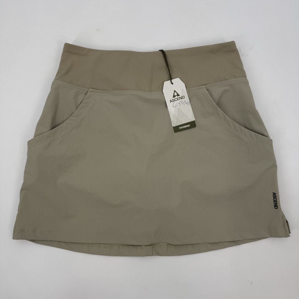 Ascend Women's Size XS Trail Skirt Pockets Cream Stretch Activewear Hiking NWT - Picture 1 of 6